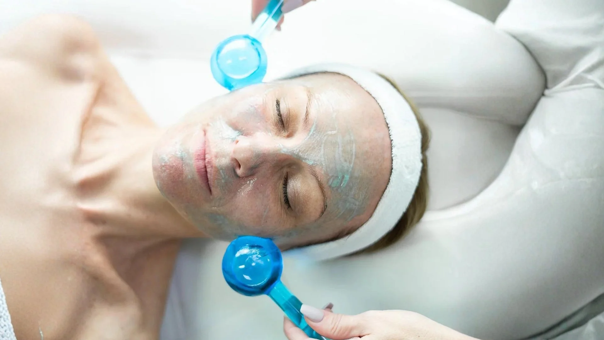 Fire and Ice Facial Cost- What to Expect and What Affects Pricing? Fire and Ice Facial Cost
